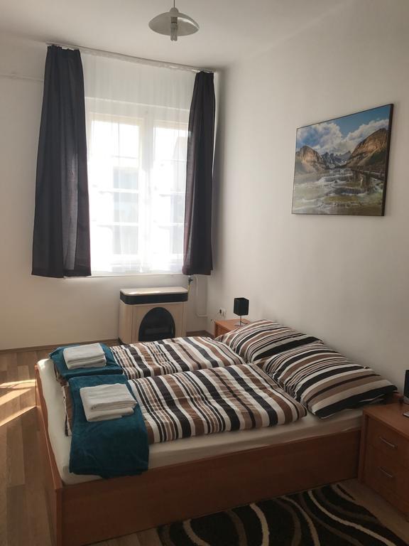 Eva Apartman Leilighet Miskolc Eksteriør bilde